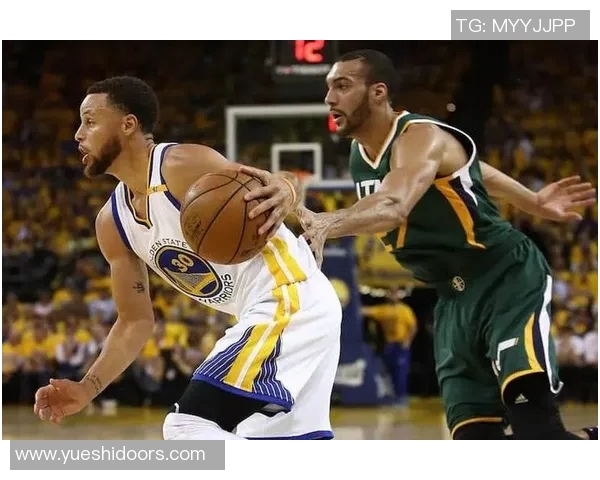 勇士与爵士季后赛直播对决精彩瞬间全程回顾与分析 勇士与爵士季后赛直播对决精彩瞬间全程回顾与分析