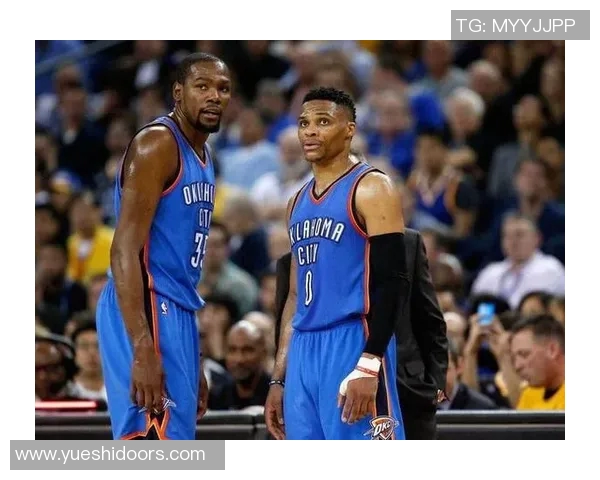 兰德尔与考的激烈对决谁能在赛场上笑到最后揭秘两位球星的竞技风采