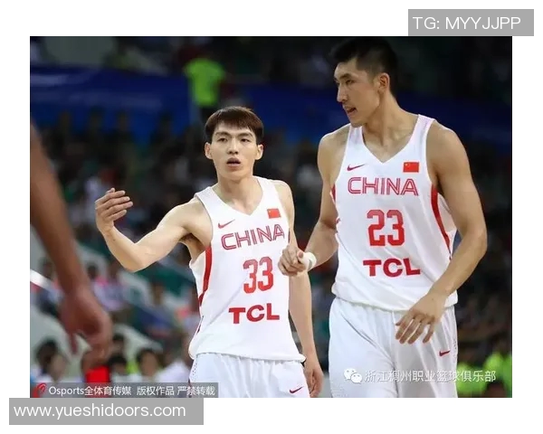 男篮蓝队与印度精彩对决重播回顾赛场瞬间与精彩时刻分析