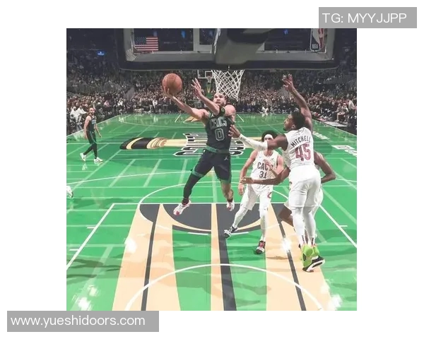 凯尔特人对决骑士的精彩较量揭示了NBA季后赛的激烈竞争与球队实力的较量