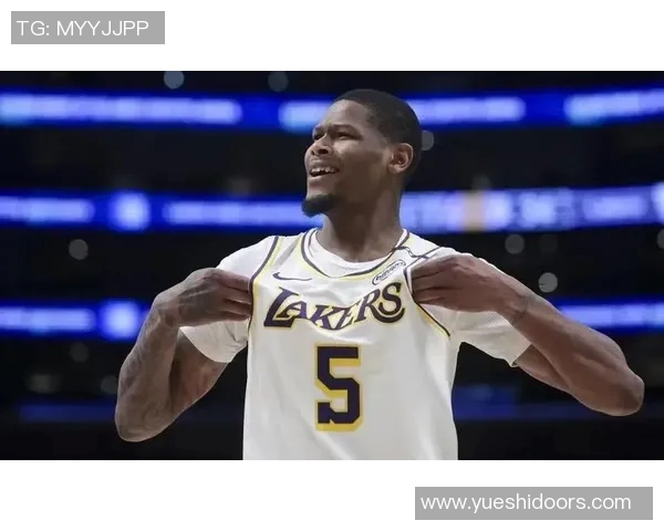 湖人队与黄蜂队激战3月7日期待精彩对决与球星表现